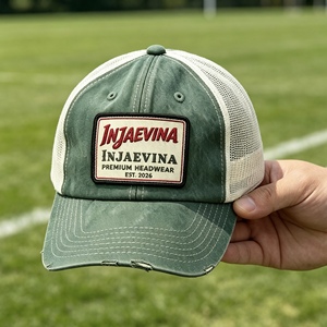 Casquette de baseball trucker personnalisée à 6 panneaux, effet vieilli, en sergé de coton lavé, avec dos en maille, patch tissé, visière courbée et fermeture snapback en plastique - Product Image 6