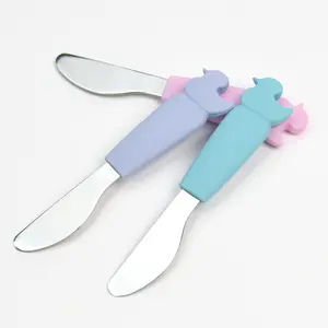Vajilla de silicona al por mayor de nuevo diseño, juego de regalo, vajilla de silicona para niños, cuchara, cuchillo y tenedor para bebé