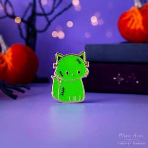 Pins Luminosos para Solapa, Brillantes, Personalizados para Halloween, que Brillan en la Oscuridad, para Mochilas - Product Image 5