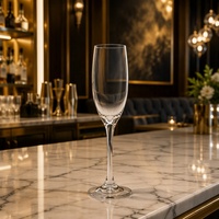 Verres à champagne de 190 ml en gros pour les petits-déjeuners d'hôtel, les bars à cocktails et les services de restauration, personnalisation du logo couleur OEM/ODM