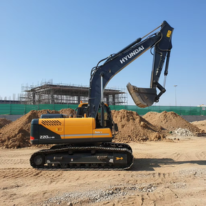Excavatrice sur chenilles d'occasion Hyundai 220LC -9 2020, moteur Cummins, 20 tonnes, capacité de la benne de 1,2 m, 22000 kg, rapport de puissance 103 W, 0-2000 - Product Image 1