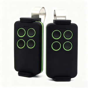 รีโมทคอนโทรลประตูโรงรถ Champion รุ่น Universal Gate Opener แบบคลิปหนีบ 4 ปุ่ม หลายความถี่ 280-868MHz - Product Image 1