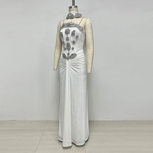 <span class=keywords><strong>Robe</strong></span> <span class=keywords><strong>longue</strong></span> de soirée élégante de luxe sans bretelles, ornée de perles et de strass, style moulant, pour la vente en gros et le dropshipping - Product Image 3