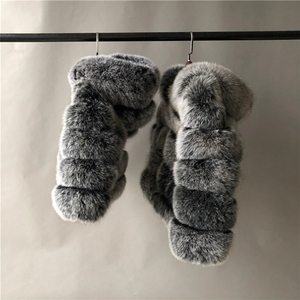Haute qualité mignon enfants manteau de <span class=keywords><strong>fourrure</strong></span> garçon chaud enfants manteau de <span class=keywords><strong>fourrure</strong></span> <span class=keywords><strong>avec</strong></span> <span class=keywords><strong>capuche</strong></span> véritable <span class=keywords><strong>fourrure</strong></span> de renard hiver enfant veste - Product Image 2