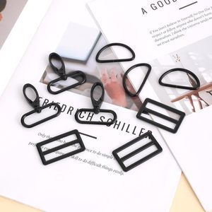 D D - Product Image 3