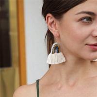 Boucles d'oreilles tendance en macramé ethnique avec pompon arc-en-ciel, boucles d'oreilles pendantes en coton tissé bohème pour femmes, bijoux 2021