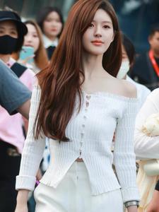 Let <span class=keywords><strong>Me</strong></span> Shine <span class=keywords><strong>Xu</strong></span> Yan Zhao Lusi Mismo estilo Francés Elegante Adelgazante Regular Manga larga Delgado Tejido Casual Capa Top - Product Image 1