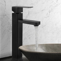 Robinet de lavabo de salle de bain classique carré en acier inoxydable, mitigeur eau chaude et froide pour rénovation de salle de bain