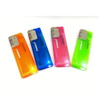 Briquet LED rechargeable coupe-vent en plastique avec design de dessin animé personnalisé pour fumer des cigarettes