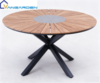 Ensemble table et chaises de jardin moderne et minimaliste en plastique, bois et aluminium, avec tissu Teslin imperméable, haut de gamme