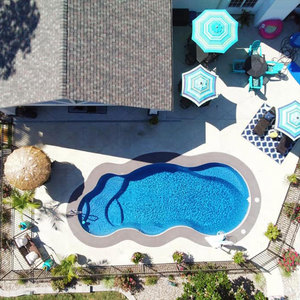 Piscina de fibra de vidrio con construcción simple, durabilidad, fácil limpieza, bajo costo de mantenimiento - Product Image 2