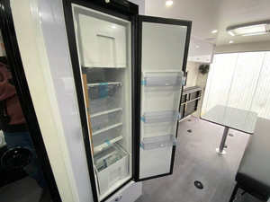 Manley Best Road Toy Hauler Rv Remolque de viaje Rv Motocicleta Pull Behind Camper Trailer Home con ducha - Product Image 5