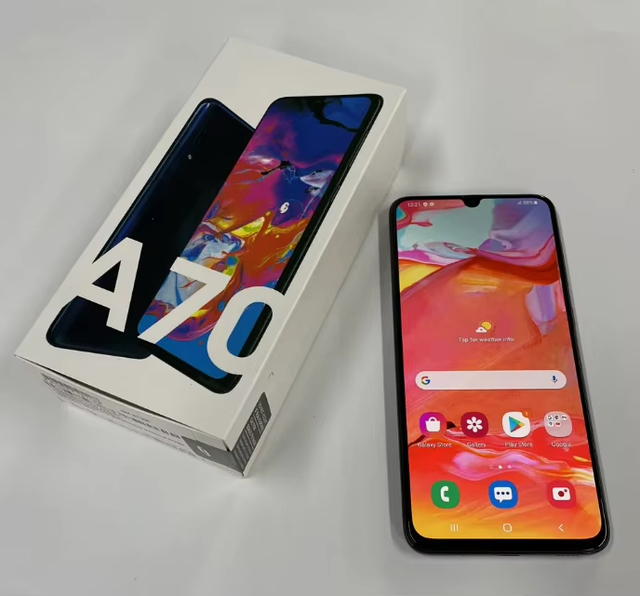 Factory Cheap Price Smartphone Mobile Phone for Amsung A70 Cellphone
