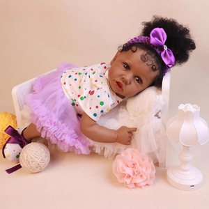 Muñeca Bebé Realista Afroamericana <span class=keywords><strong>HOOMAI</strong></span>, con Cuerpo de Silicona Suave, 22 Pulgadas, el Mejor Regalo de Cumpleaños para Niños de 14 Años - Product Image 3