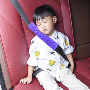 Almohadillas para cinturón de seguridad de coche, almohadilla de seguridad gruesa de felpa para niños, accesorio interior de vehículo, color morado - Product Image 2