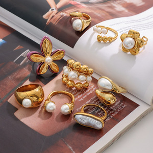 Bagues en perles européennes et américaines en acier titane, bijoux inaltérables, luxe léger, sensation haut de gamme, bagues tendance en acier inoxydable - Product Image 3