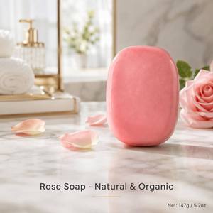 Paquete de Jabones Orgánicos con Aceites Esenciales: Jabón Blanqueador de Cúrcuma, Jabón Hidratante de Rosa, Jabón Limpiador Profundo de Carbón, Jabón Suavizante de Tomate y Jabón de Arroz - Product Image 5