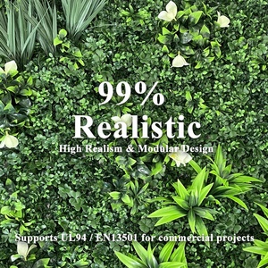 Pannello in Erba Sintetica di Bosso Artificiale Anti-UV, Tappeti Decorativi Verdi per Rivestimento Pareti Interni ed Esterni - Product Image 4