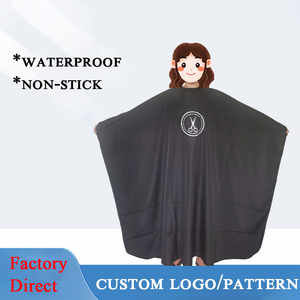 Capa De Salão Impermeável Com Logo Personalizado Profissional Para Corte De Cabelo Que Não Gruda Fios De Alta Qualidade Preta Para Barbeiro - Product Image 3