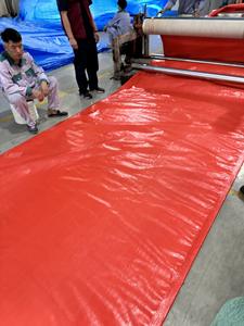 Bâche en PE haute résistance, grande capacité, rouge, haute durabilité, taille personnalisée, couleur personnalisée, imperméable, feuille de plastique industrielle - Product Image 4