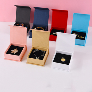 Luxury Folding Magnetic Gift Box Storage Paper Foldable Necklace Ear Stud Bracelet Packaging Jewelry Box With Magnetic Lid
