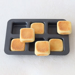 Bandeja para magdalenas de acero al carbono cuadrada antiadherente personalizada de diseño nórdico con tapa - Product Image 1