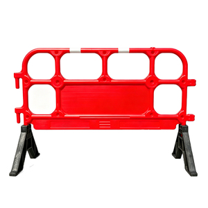 Barrera de Plástico HDPE Moldeada por Soplado 1350, Barrera de Seguridad de Plástico para Control de Multitudes con Panel Publicitario - Product Image 4