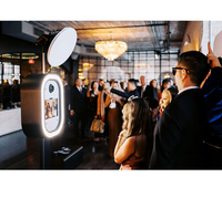 Offre Spéciale : Photobooth Ovale en Aluminium Léger (14 kg) avec Éclairage LED RGB Contrôlable par APP, Base Élargie et Stable, Photobooth Portable pour Mariages