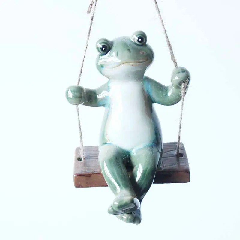 Unique Decorations Artistic Style Swinging Frog Cartoon Small Animal Ornaments
