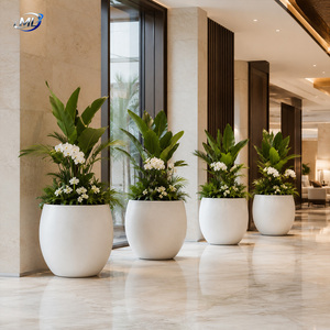 Jardinière ronde en fibre de verre ML, pot de plante d'intérieur moderne et minimaliste pour hall d'hôtel, bureau, immeuble, club-house - Product Image 4