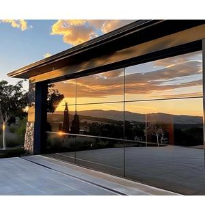 Portes de <span class=keywords><strong>garage</strong></span> en verre trempé automatiques à miroir noir de style nouveau en vente chaude XIYATECH, portes de <span class=keywords><strong>garage</strong></span> sectionnelles sans cadre en verre - Product Image 1