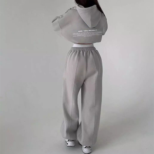 Jersey corto de <span class=keywords><strong>Gimnasio</strong></span> Deportivo con cremallera completa de algodón ligero para mujer con capucha recortada chándal con logotipo personalizado - Product Image 3