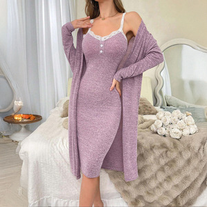 Conjunto de Pijamas Elegante para Mulheres, 2 Peças, Camisola de Malha com Renda Luxuosa e Robe de Manga Longa - Product Image 4