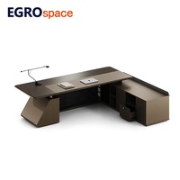 Bureau de direction EGROspace, design luxueux et moderne, pour directeur général, patron, ou directeur d'entreprise.