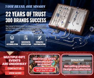 Nuevo Collar de Moda Navideño con Eslabones Chapados en Oro y Diseño de Ciervo y Copo de Nieve Esmaltado, el Mejor Regalo para Amigos y Niños - Product Image 5