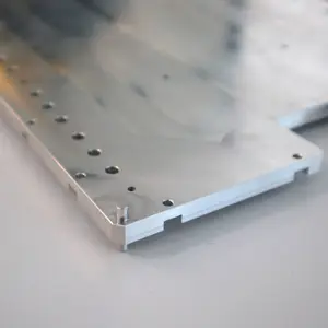 Blocco di raffreddamento a liquido in alluminio per dissipatore di calore a piastra fredda ad acqua grande IGBT