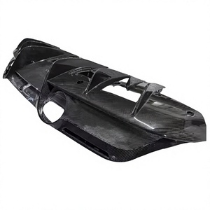 Diffuseur arrière en fibre de carbone sèche de style OEM de haute qualité, adapté aux Ferrari F8 924477 924478 924479 924480 - Product Image 1