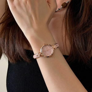 CILOA นาฬิกาข้อมือผู้หญิง Retro Sugar Square หน้าปัดไล่เฉดสีน้ำตาลคาราเมล สายโลหะ นาฬิกาข้อมือควอตซ์สำหรับเดินทางที่หรูหรา - Product Image 2