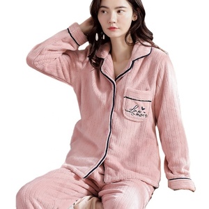 <span class=keywords><strong>Pigiama</strong></span> <span class=keywords><strong>donna</strong></span> autunno e inverno corallo peluche manica lunga autunno e inverno flanella ispessimento e peluche autunno <span class=keywords><strong>donna</strong></span> casa - Product Image 4