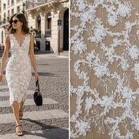 Tissu en dentelle brodée 3D à motif floral en guirlande, en polyester, léger, respirant et résistant à l'abrasion pour robes de mariée