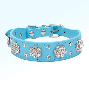 Colliers de <span class=keywords><strong>chien</strong></span> de luxe Fournitures pour animaux de compagnie avec strass bling cloutés PU léger saisonnier - Product Image 4