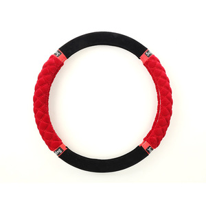 Coprivolante per auto in peluche copricerchi antiscivolo caldo da 38cm - Product Image 3