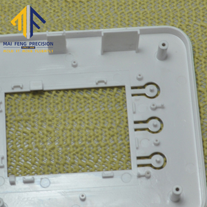 편안함과 정확성을 위한 의료 전자 손목 혈압 모니터 케이스 플라스틱 사출 성형 - Product Image 2