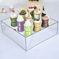 Boîte à gâteau carrée en acrylique argentée de 14 pouces, centre de table, présentoir à cupcakes, support surélevé avec fond creux, fête d'anniversaire