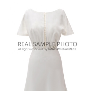 1212 #    Vestido <span class=keywords><strong>de</strong></span> <span class=keywords><strong>Novia</strong></span> <span class=keywords><strong>de</strong></span> Satén con Escote Barco, Manga Corta, Estilo Columna, con Cuentas <span class=keywords><strong>de</strong></span> Perlas, Fotos Reales - Product Image 4