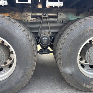 Camión de Carga 6x4 con Grúa Montada, Tipo de Producto: Grúas para Camiones - Product Image 3