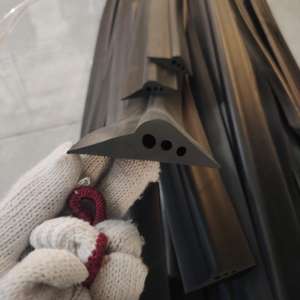 Joint d'étanchéité universel <span class=keywords><strong>en</strong></span> caoutchouc EPDM pour <span class=keywords><strong>porte</strong></span> <span class=keywords><strong>de</strong></span> <span class=keywords><strong>garage</strong></span>, bande <span class=keywords><strong>de</strong></span> seuil résistante aux intempéries pour l'étanchéité des interstices des portes <span class=keywords><strong>de</strong></span> <span class=keywords><strong>garage</strong></span> - Product Image 5