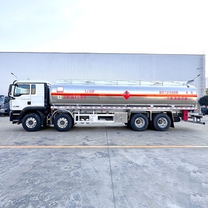 <span class=keywords><strong>Camion</strong></span>-<span class=keywords><strong>citerne</strong></span> à huile lourd Howo 8x4 en alliage d'aluminium 20CBM carburant Diesel <span class=keywords><strong>essence</strong></span> <span class=keywords><strong>essence</strong></span> Transport livraison <span class=keywords><strong>camion</strong></span>-<span class=keywords><strong>citerne</strong></span> à vendre - Product Image 3