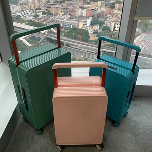 <span class=keywords><strong>Valigia</strong></span> OEM di <span class=keywords><strong>Grande</strong></span> Capacità con Molteplici Colori e Dimensioni, Materiale Resistente, Ricarica USB, Trolley con Ruote - Product Image 1