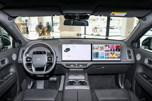 Nouveau Lancement 2025 Li <span class=keywords><strong>Auto</strong></span> L8 Pro Smart Refresh <span class=keywords><strong>SUV</strong></span> Intermédiaire Grand Format 3 Rangées 6 Places EREV 4x4 Autonomie 300km+ Moteur 300kW+ Batterie 30-50kWh - Product Image 3